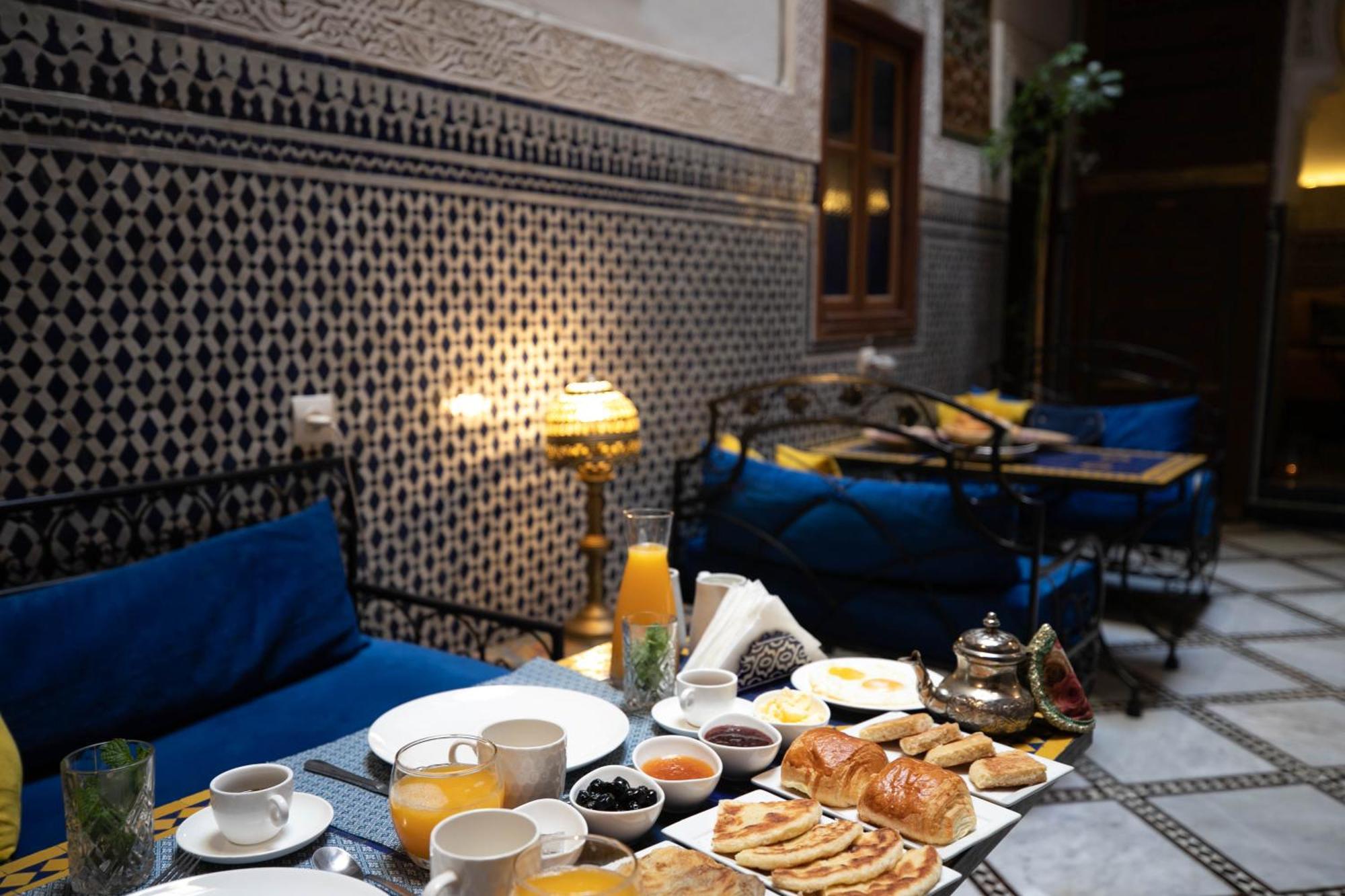 Riad Dar Omar Fez Bagian luar foto